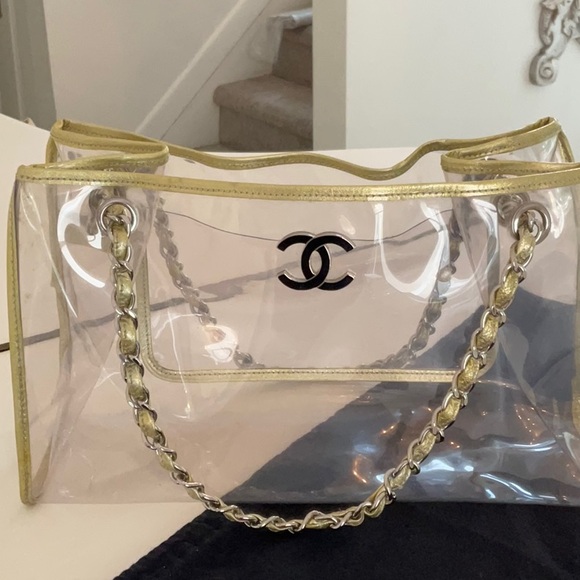 Beautiful PVC CHANEL Tote, 100% Authentic - Picture 1 of 16